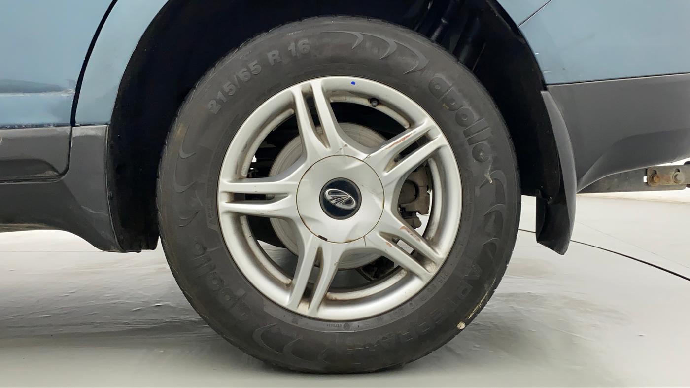 2019 Mahindra MARAZZO M6 8 STR, Diesel, Manual, 35,590 km, Left Rear Wheel