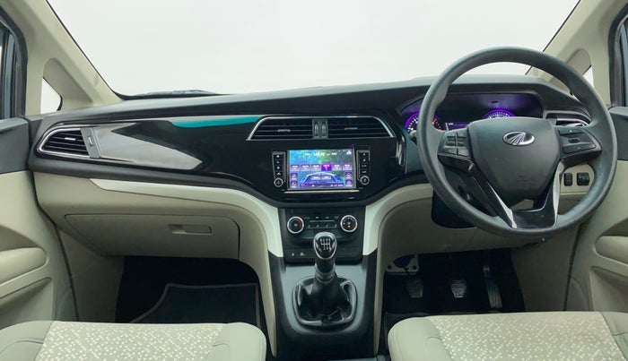 2019 Mahindra MARAZZO M6 8 STR, Diesel, Manual, 35,590 km, Dashboard