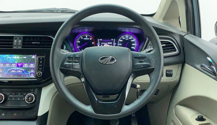 2019 Mahindra MARAZZO M6 8 STR, Diesel, Manual, 35,590 km, Steering Wheel Close Up