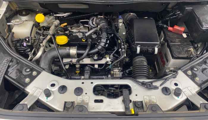 2022 Nissan MAGNITE XV TURBO CVT, Petrol, Automatic, 27,479 km, Engine View