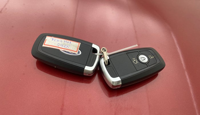 2020 Ford Figo Aspire TITANIUM PLUS 1.2 PETROL, Petrol, Manual, 30,883 km, Key Close Up