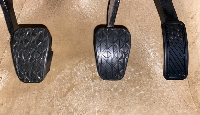 2020 Ford Figo Aspire TITANIUM PLUS 1.2 PETROL, Petrol, Manual, 30,883 km, Pedals