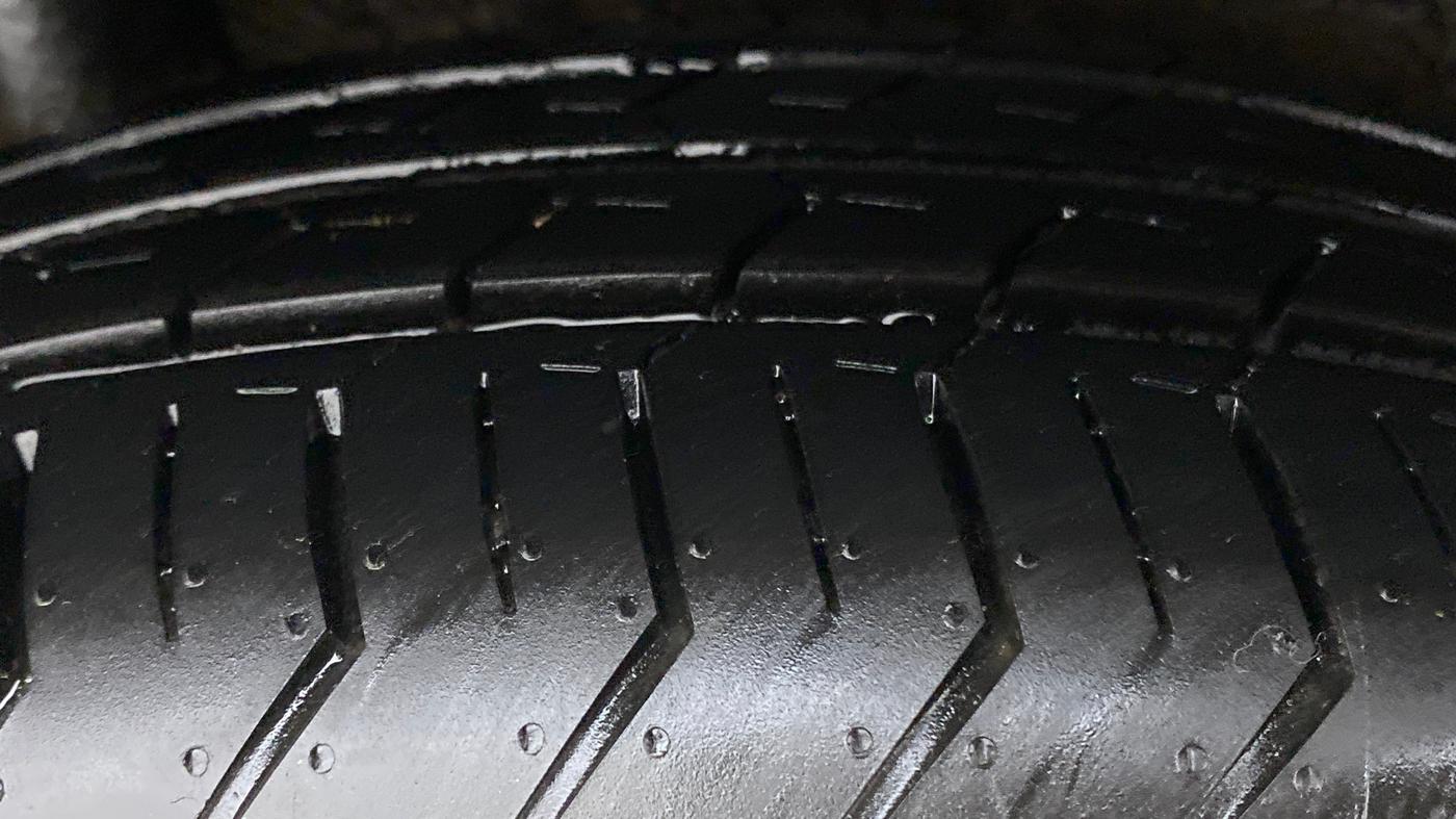 2021 Maruti Celerio ZXI+ AGS, Petrol, Automatic, 1,961 km, Right Rear Tyre Tread