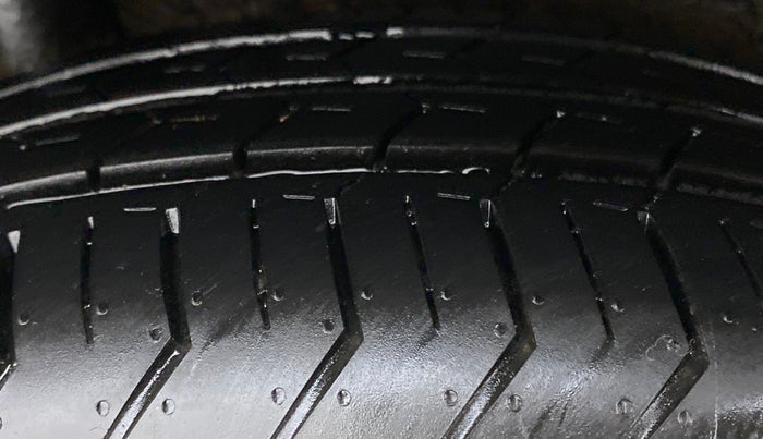2021 Maruti Celerio ZXI+ AGS, Petrol, Automatic, 1,961 km, Right Rear Tyre Tread