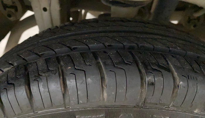 2022 Maruti Alto VXI, Petrol, Manual, 38,280 km, Right Rear Tyre Tread