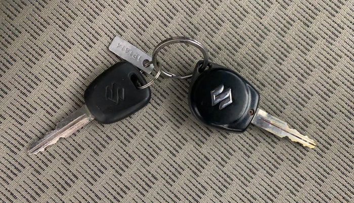 2022 Maruti Alto VXI, Petrol, Manual, 38,280 km, Key Close Up