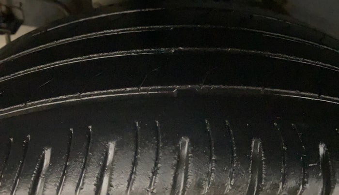 2020 Hyundai VENUE SX PLUS 1.0 TURBO DCT, Petrol, Automatic, 48,622 km, Right Rear Tyre Tread