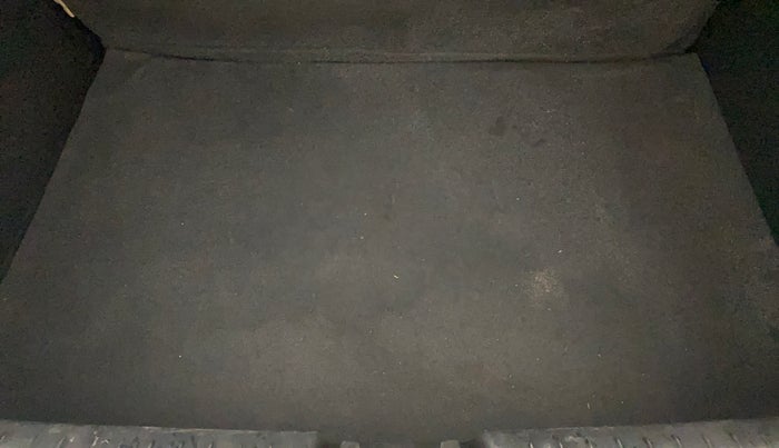 2020 Hyundai VENUE SX PLUS 1.0 TURBO DCT, Petrol, Automatic, 48,622 km, Boot Inside