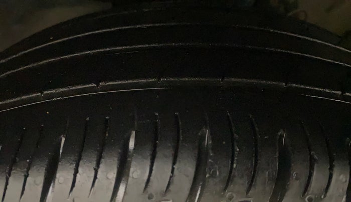 2020 Hyundai VENUE SX PLUS 1.0 TURBO DCT, Petrol, Automatic, 48,622 km, Left Front Tyre Tread