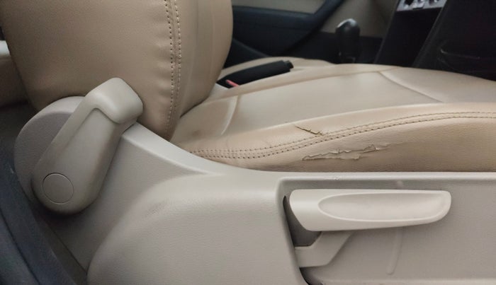 2013 Volkswagen Polo COMFORTLINE 1.2L PETROL, Petrol, Manual, 66,817 km, Driver Side Adjustment Panel