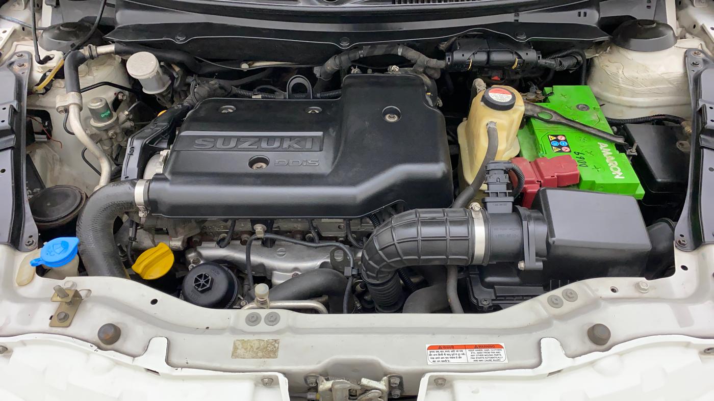2012 Maruti Swift VDI, Diesel, Manual, 97,516 km, Open Bonet