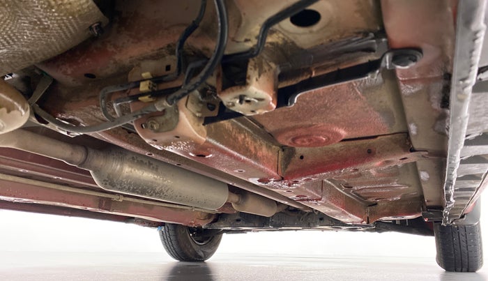 2015 Maruti Swift VXI D, Petrol, Manual, 44,907 km, Right Side Underbody