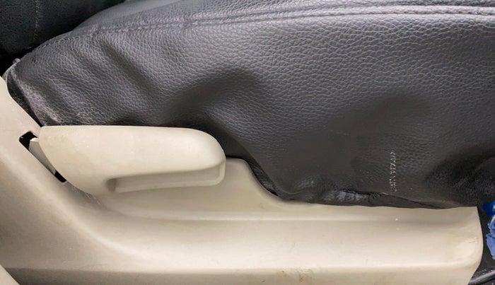 2015 Maruti Celerio VXI AT, Petrol, Automatic, 28,535 km, Driver Side Adjustment Panel