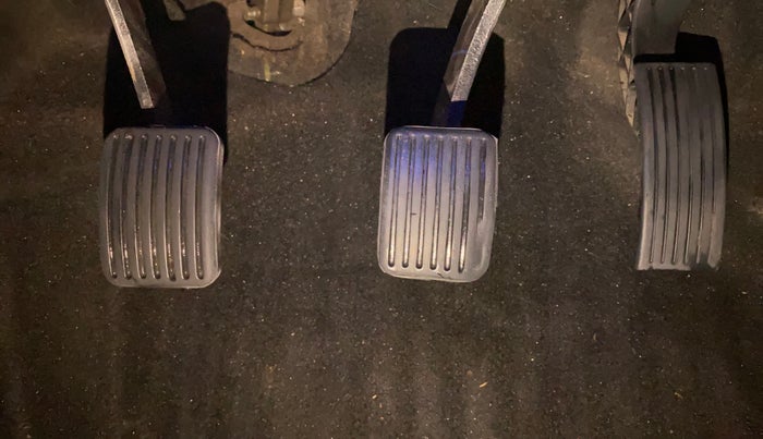 2023 Hyundai AURA SX 1.2 CNG, CNG, Manual, 78,017 km, Pedals