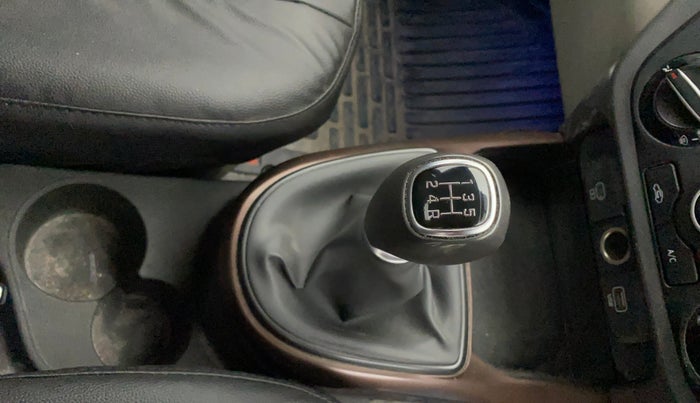 2023 Hyundai AURA SX 1.2 CNG, CNG, Manual, 78,017 km, Gear Lever