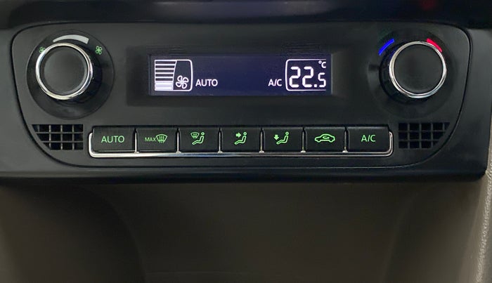 2016 Skoda Rapid 1.6 MPI STYLE PLUS AT, Petrol, Automatic, 16,601 km, Automatic Climate Control
