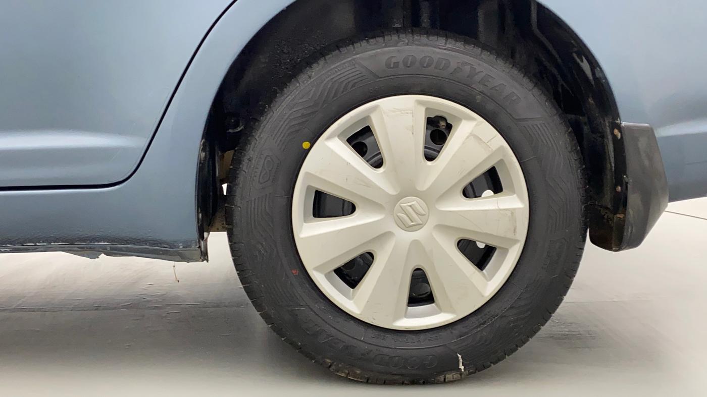 2009 Maruti Swift Dzire VXI 1.3, Petrol, Manual, 28,649 km, Left Rear Wheel