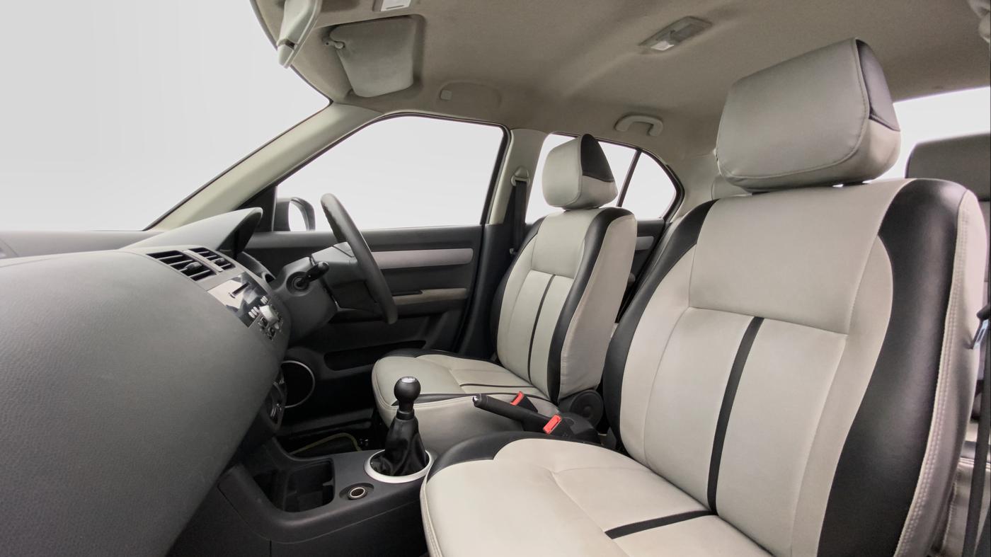 2009 Maruti Swift Dzire VXI 1.3, Petrol, Manual, 28,649 km, Right Side Front Door Cabin
