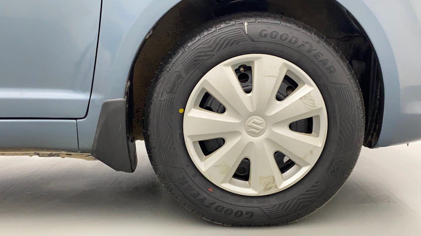 2009 Maruti Swift Dzire VXI 1.3, Petrol, Manual, 28,649 km, Right Front Wheel