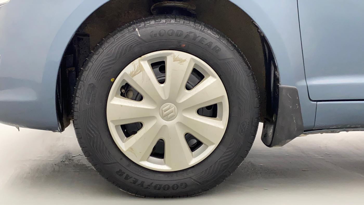 2009 Maruti Swift Dzire VXI 1.3, Petrol, Manual, 28,649 km, Left Front Wheel