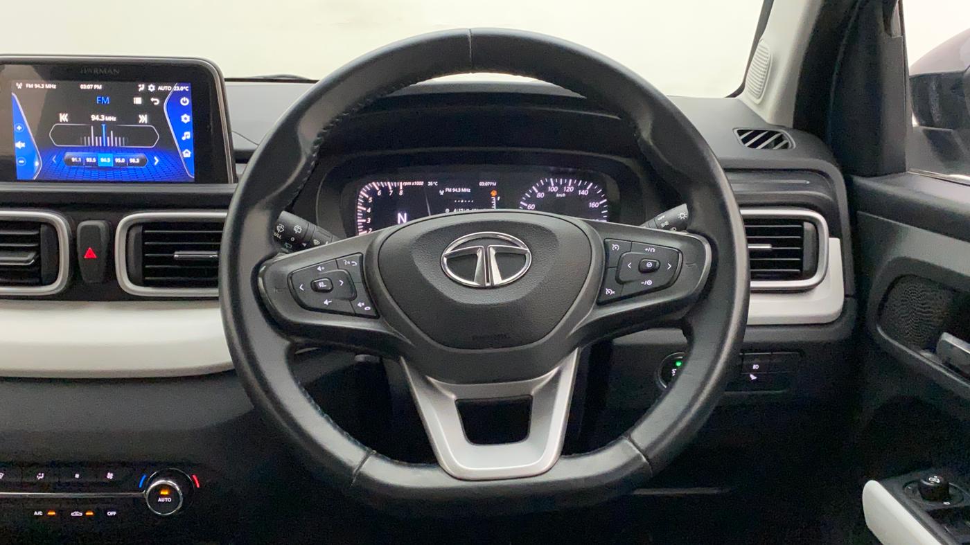 2022 Tata PUNCH CREATIVE  AMT, Petrol, Automatic, 21,030 km, Steering Wheel Close Up