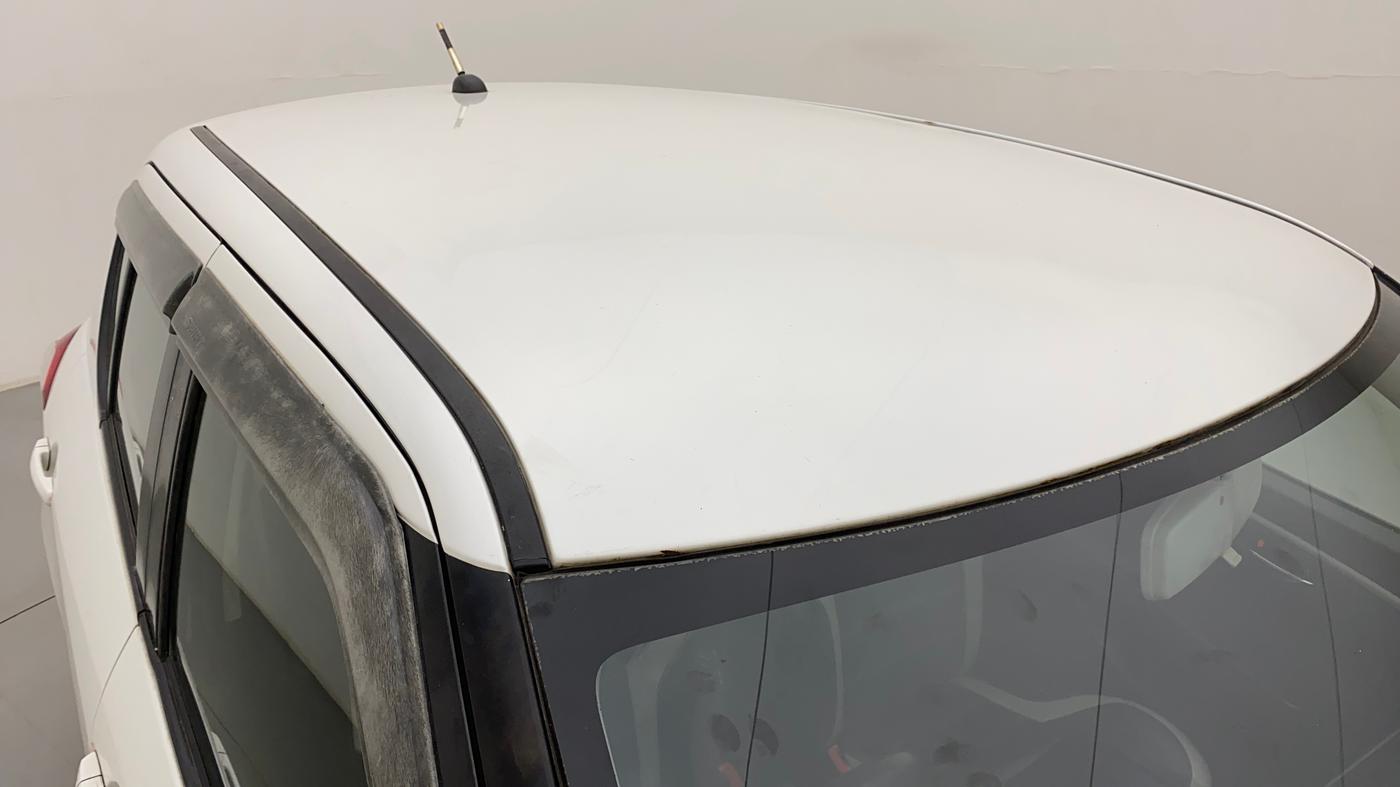 2017 Maruti Swift VXI, Petrol, Manual, 1,17,276 km, Roof