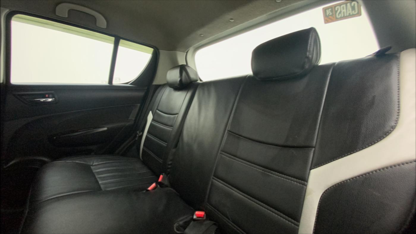 2017 Maruti Swift VXI, Petrol, Manual, 1,17,276 km, Right Side Rear Door Cabin