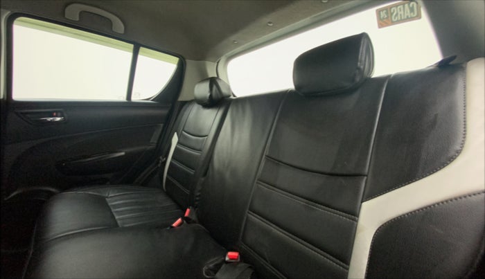 2017 Maruti Swift VXI, Petrol, Manual, 1,17,276 km, Right Side Rear Door Cabin