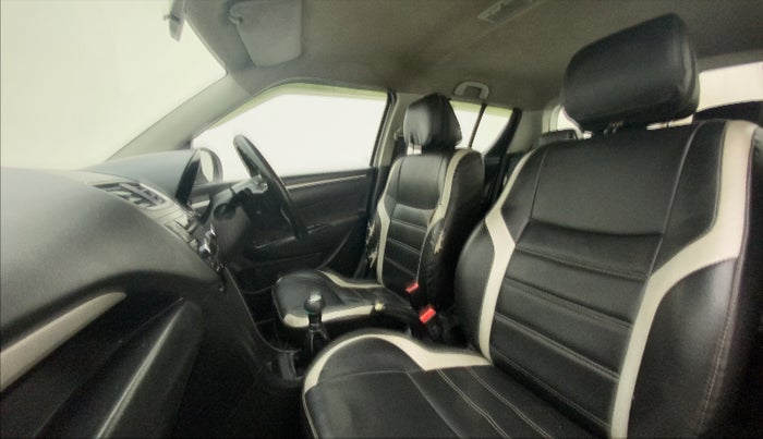 2017 Maruti Swift VXI, Petrol, Manual, 1,17,276 km, Right Side Front Door Cabin