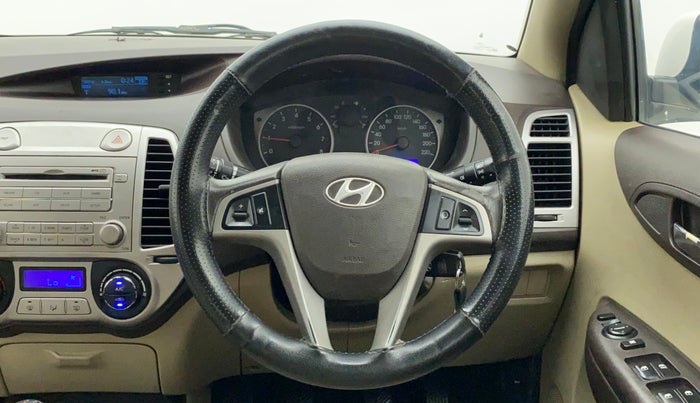 2011 Hyundai i20 SPORTZ (O) 1.2, Petrol, Manual, 53,134 km, Steering Wheel Close Up