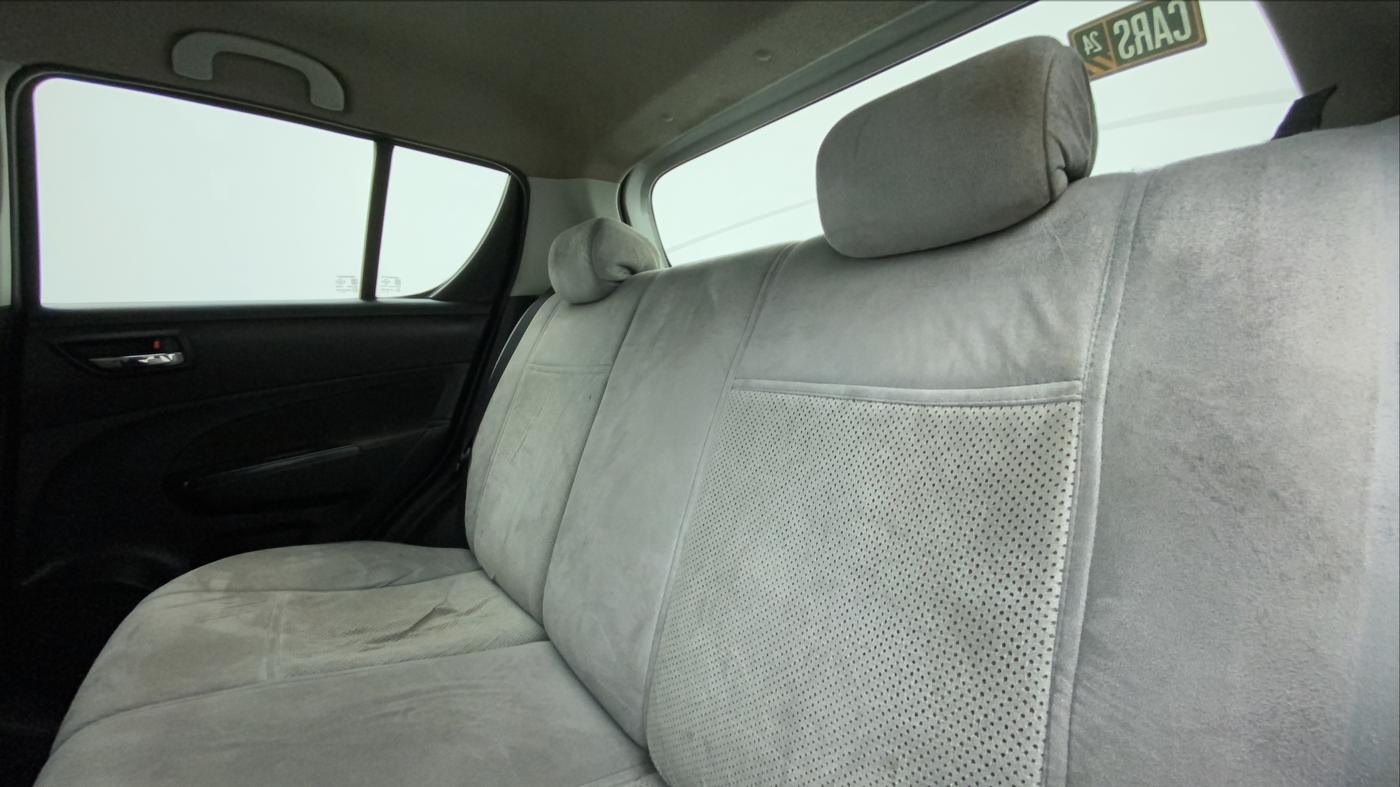 2011 Maruti Swift VXI, Petrol, Manual, 1,05,833 km, Right Side Rear Door Cabin
