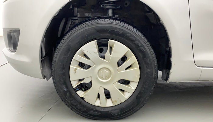 2011 Maruti Swift VXI, Petrol, Manual, 1,05,833 km, Left Front Wheel