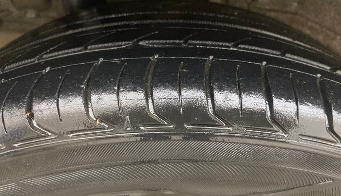 2018 Hyundai Verna 1.6 VTVT SX O, Petrol, Manual, 57,585 km, Right Rear Tyre Tread
