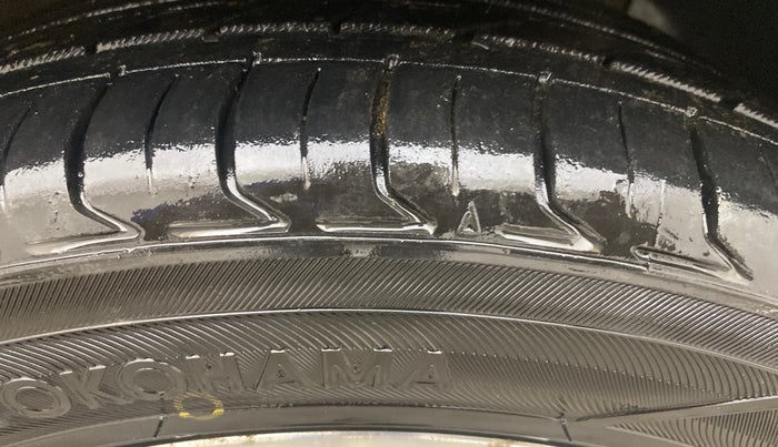 2018 Hyundai Verna 1.6 VTVT SX O, Petrol, Manual, 57,585 km, Right Front Tyre Tread