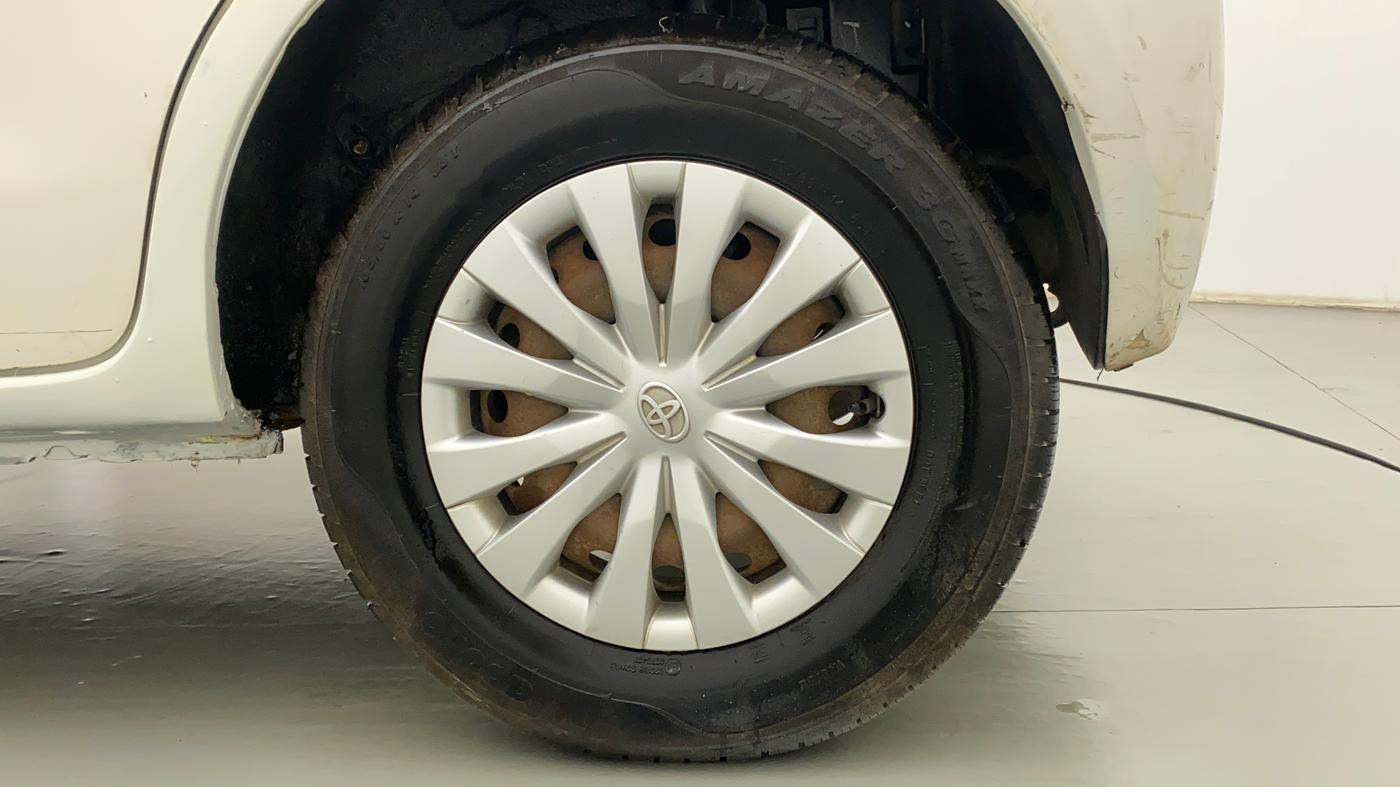 2012 Toyota Etios Liva G, CNG, Manual, 91,562 km, Left Rear Wheel