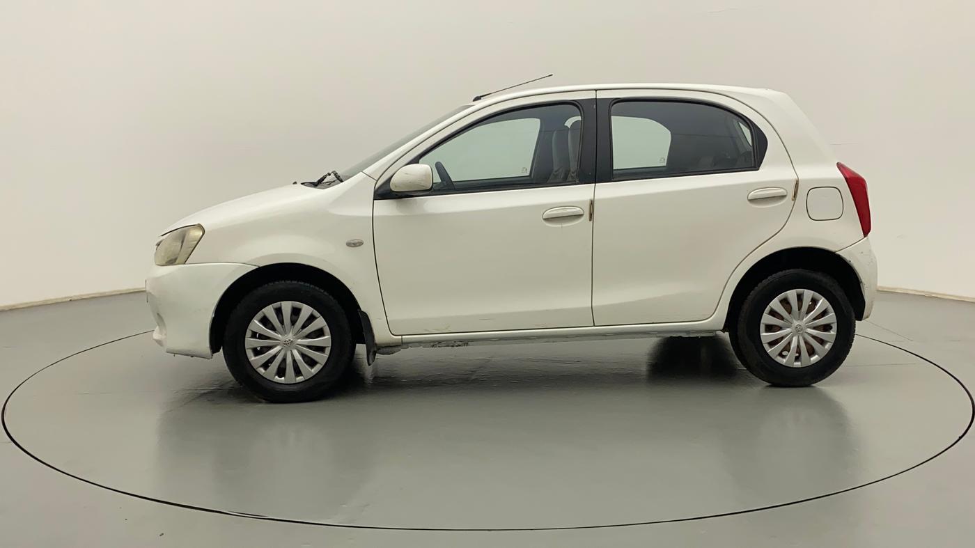 2012 Toyota Etios Liva G, CNG, Manual, 91,562 km, Left Side