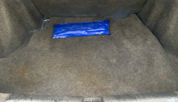 2013 Honda Amaze 1.2L I-VTEC S, Petrol, Manual, 43,963 km, Boot Inside