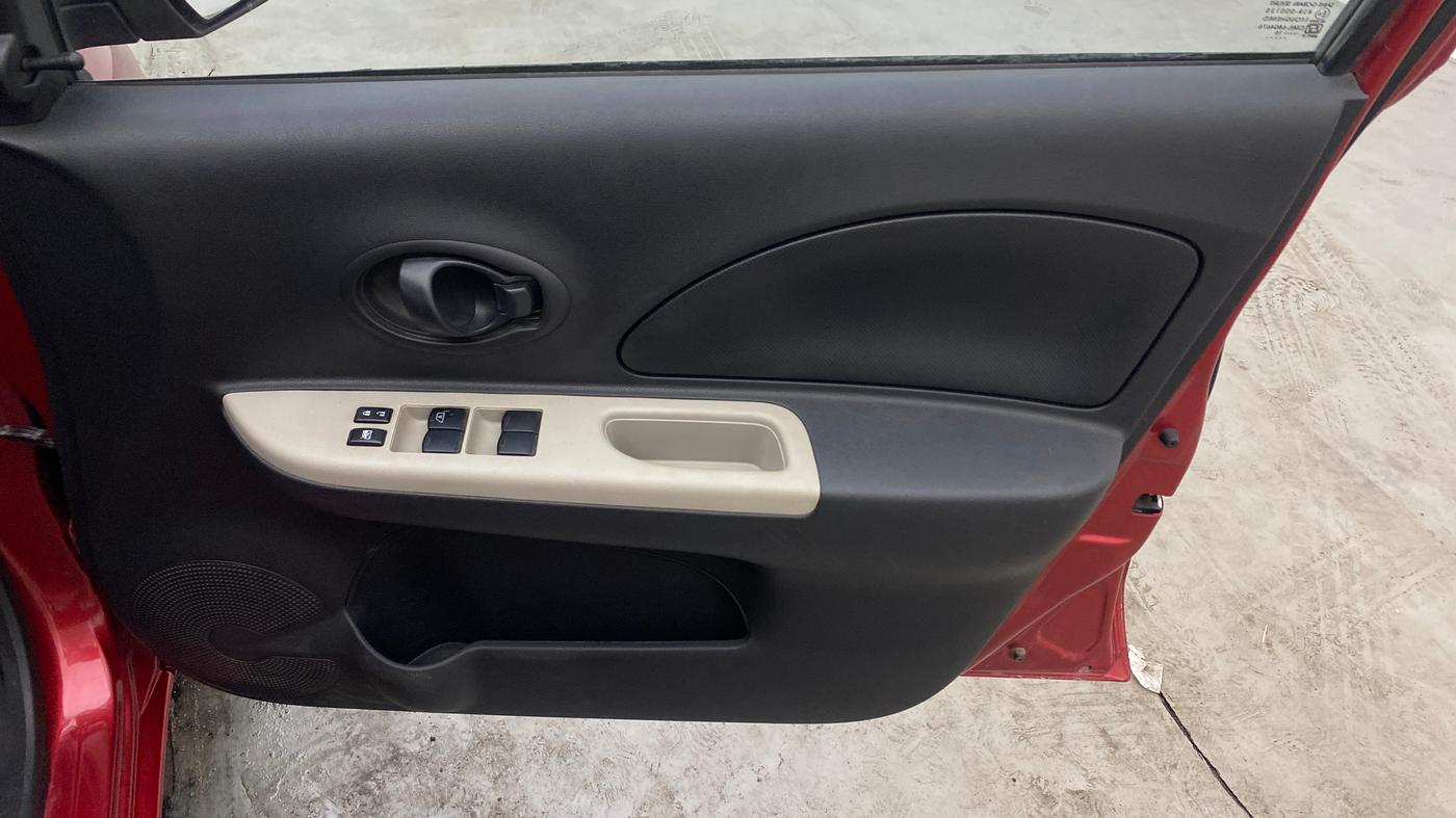 2016 Nissan Micra Active XV SAFETY PACK, Petrol, Manual, 55,771 km, Driver Side Door Panels Control