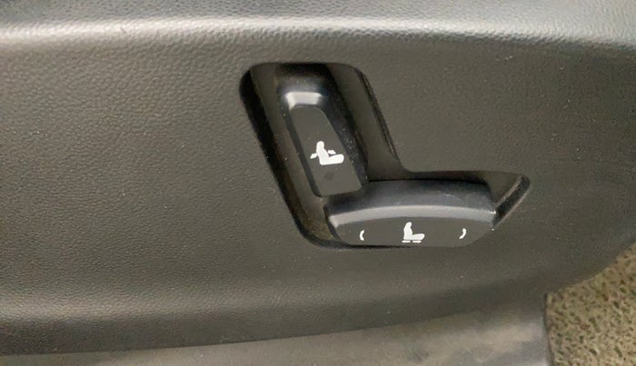 2021 MG HECTOR SHARP 1.5 PETROL CVT, Petrol, Automatic, 53,538 km, Driver Side Adjustment Panel