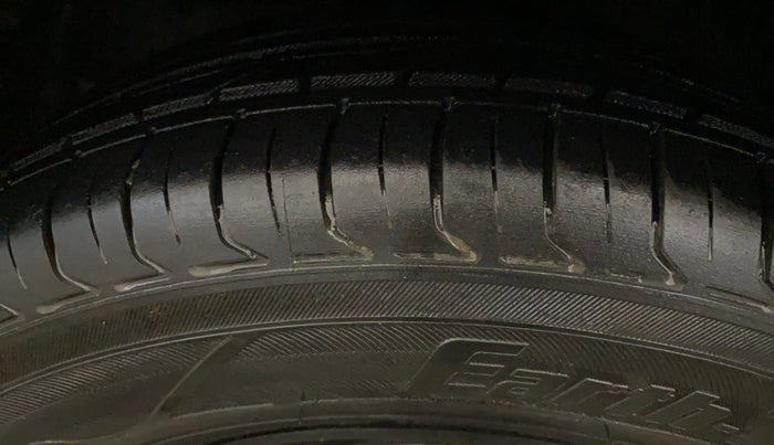 2023 Hyundai GRAND I10 NIOS ERA 1.2 KAPPA VTVT, Petrol, Manual, 52,609 km, Left Front Tyre Tread