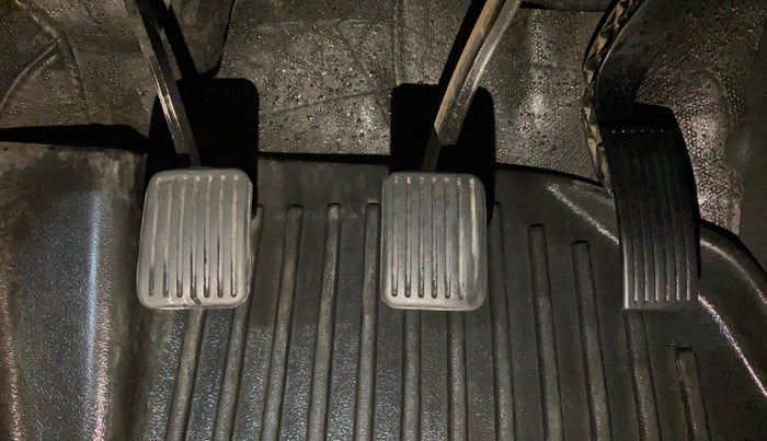 2023 Hyundai GRAND I10 NIOS ERA 1.2 KAPPA VTVT, Petrol, Manual, 52,609 km, Pedals