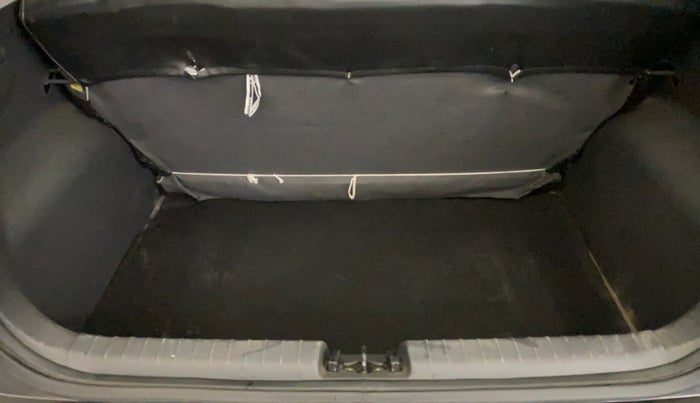 2023 Hyundai GRAND I10 NIOS ERA 1.2 KAPPA VTVT, Petrol, Manual, 52,609 km, Boot Inside