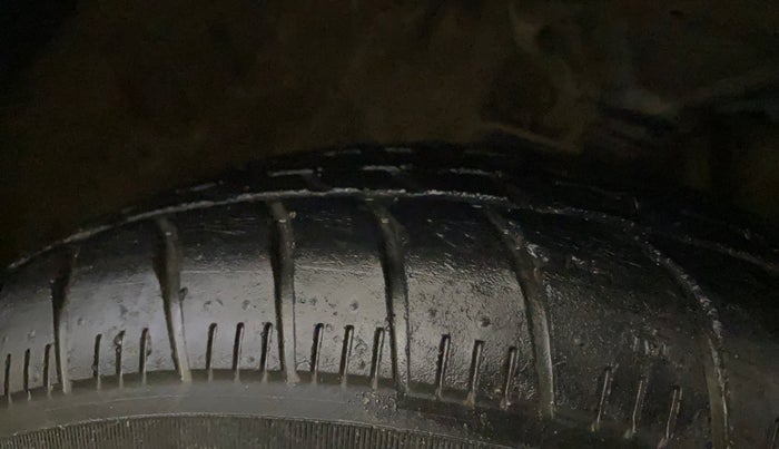 2020 Maruti Celerio VXI CNG, CNG, Manual, 20,131 km, Right Front Tyre Tread