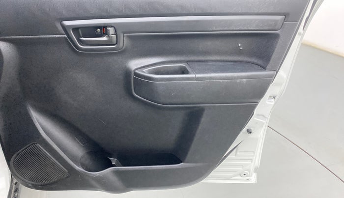 2021 Maruti S PRESSO VXI+, Petrol, Manual, 6,057 km, Driver Side Door Panels Control