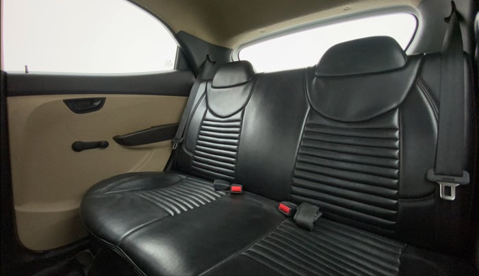 2014 Hyundai Eon MAGNA +, Petrol, Manual, Right Side Rear Door Cabin