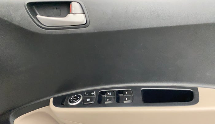 2015 Hyundai Grand i10 SPORTZ 1.2 KAPPA VTVT, Petrol, Manual, 71,296 km, Driver Side Door Panels Control