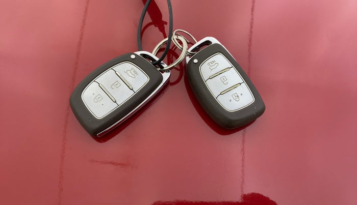 2015 Hyundai Elite i20 SPORTZ 1.2 (O), Petrol, Manual, 36,687 km, Key Close Up