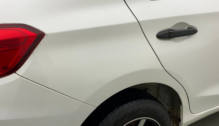 2019 Honda Amaze 1.2L I-VTEC E, Petrol, Manual, 29,588 km, Right quarter panel - Minor scratches