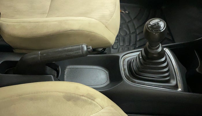 2019 Honda Amaze 1.2L I-VTEC E, Petrol, Manual, 29,588 km, Gear Lever