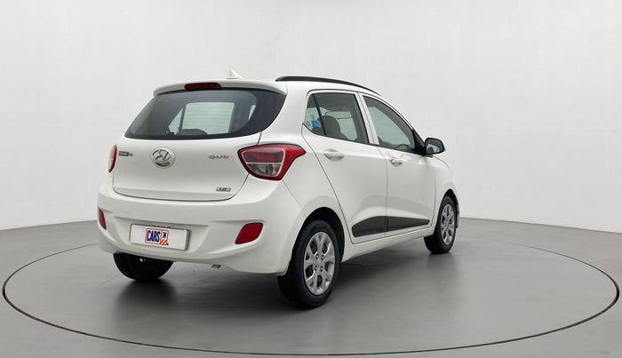 2016 Hyundai Grand i10 SPORTZ 1.2 KAPPA VTVT, Petrol, Manual, 73,565 km, Right Back Diagonal